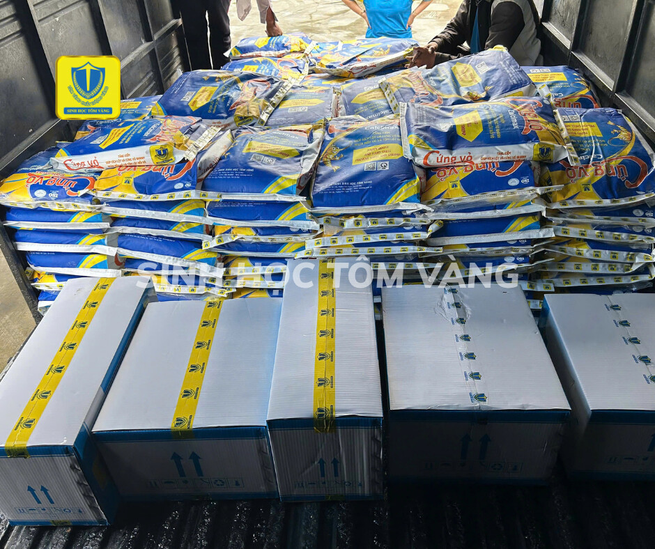 TÔM VÀNG XUẤT KHO 250 BAO KHOÁNG CALCIMAX, GS MIX CÙNG 5 THÙNG SẢN PHẨM